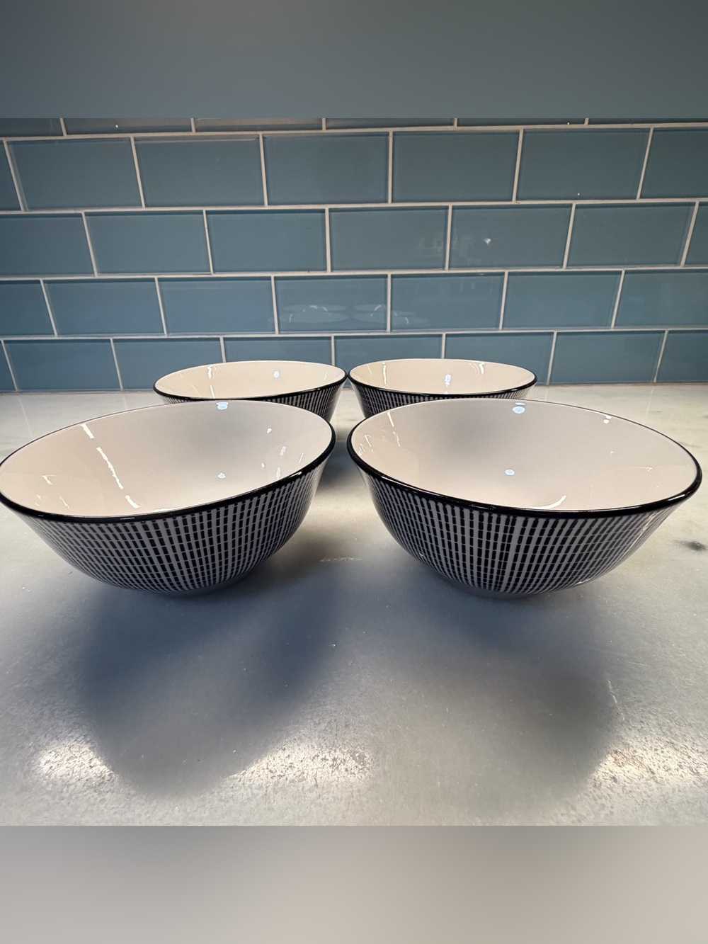 Royal Norfolk Black & White Ceramic Serving Bowls - Set of 4